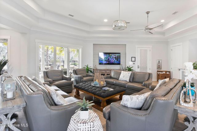 2038 Manor Parc Drive, Calabash, NC 28467