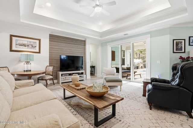 2038 Manor Parc Drive, Calabash, NC 28467