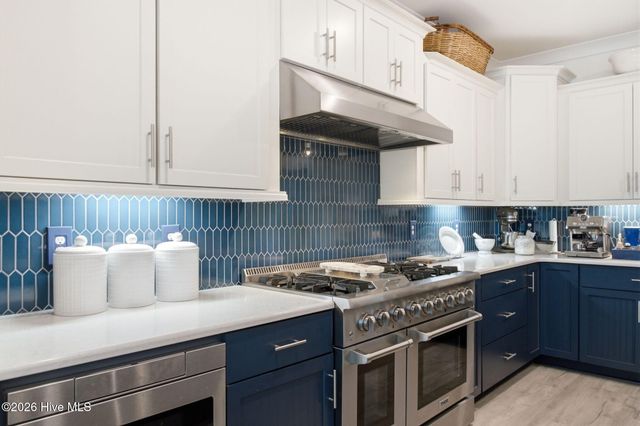 2038 Manor Parc Drive, Calabash, NC 28467