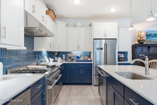 2038 Manor Parc Drive, Calabash, NC 28467