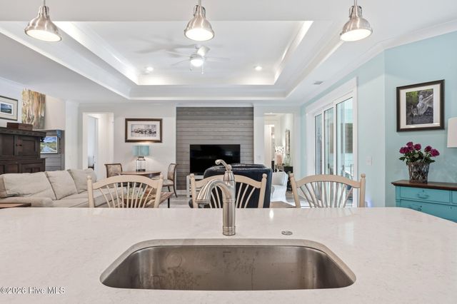 2038 Manor Parc Drive, Calabash, NC 28467