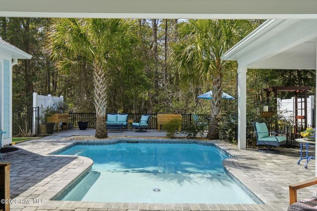 2038 Manor Parc Drive, Calabash, NC 28467