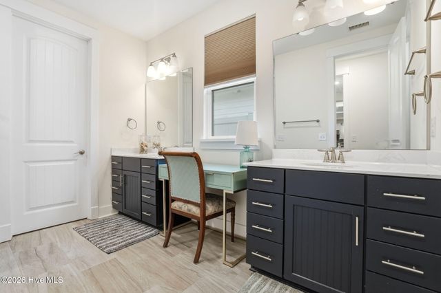 2038 Manor Parc Drive, Calabash, NC 28467