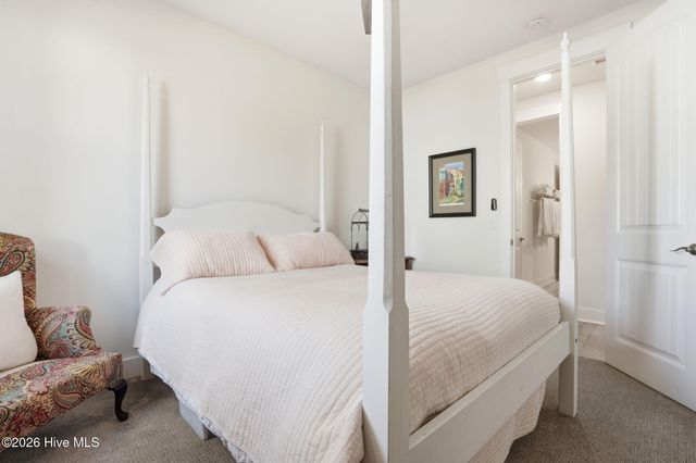 2038 Manor Parc Drive, Calabash, NC 28467