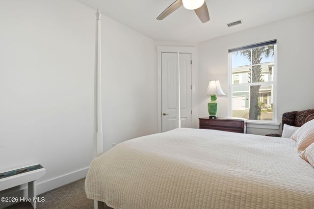 2038 Manor Parc Drive, Calabash, NC 28467