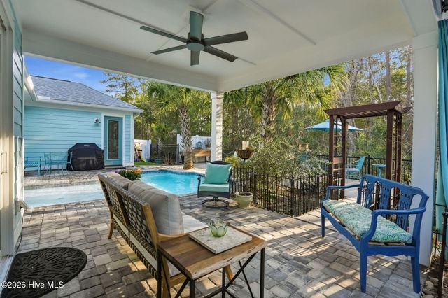 2038 Manor Parc Drive, Calabash, NC 28467