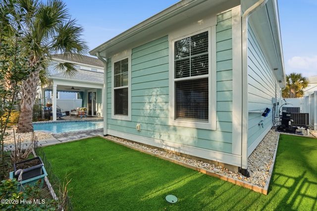 2038 Manor Parc Drive, Calabash, NC 28467