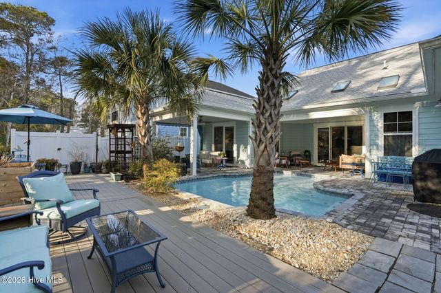 2038 Manor Parc Drive, Calabash, NC 28467