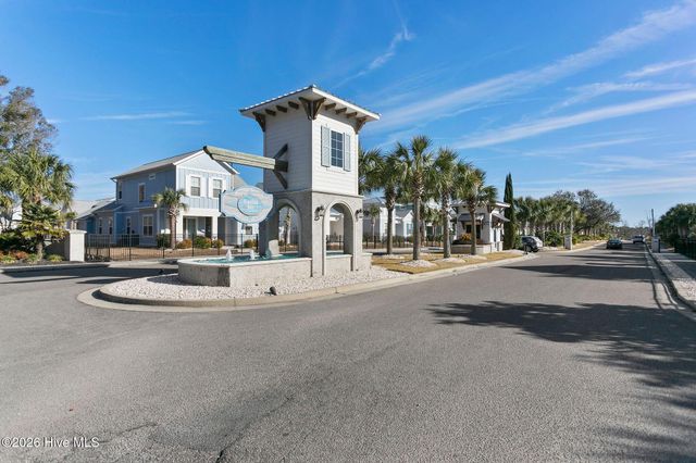 2038 Manor Parc Drive, Calabash, NC 28467