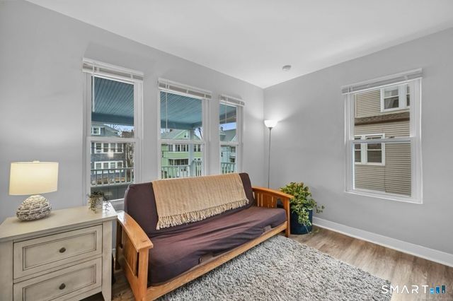 115 Harborview Avenue 2nd, Bridgeport, CT 06605