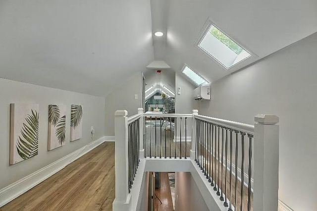 700 E 43rd Street, Kansas City, MO 64110