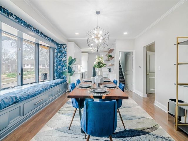 700 E 43rd Street, Kansas City, MO 64110