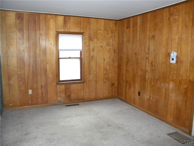 37 West Oneida Street, Lysander, NY 13027
