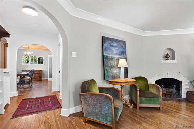 1600 Hudson Street, Denver, CO 80220