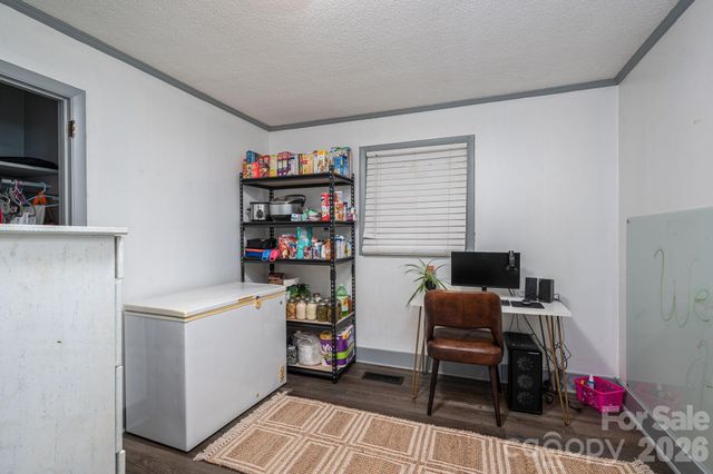 606 Huss Street, Lincolnton, NC 28092