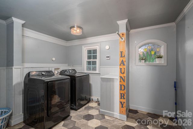 606 Huss Street, Lincolnton, NC 28092