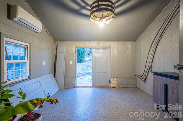 606 Huss Street, Lincolnton, NC 28092