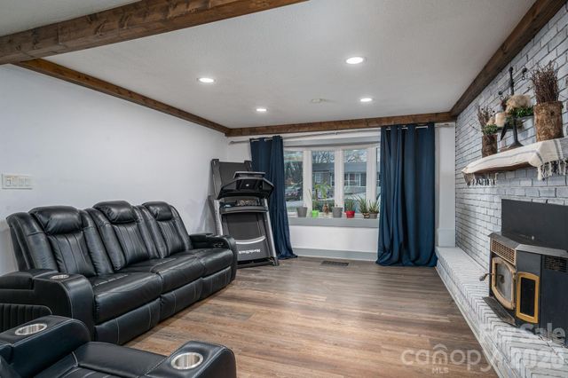 606 Huss Street, Lincolnton, NC 28092