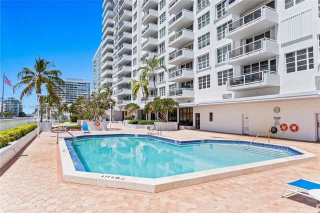 5700 Collins Ave 3A, Miami Beach, FL 33140