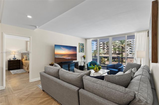 5700 Collins Ave 3A, Miami Beach, FL 33140