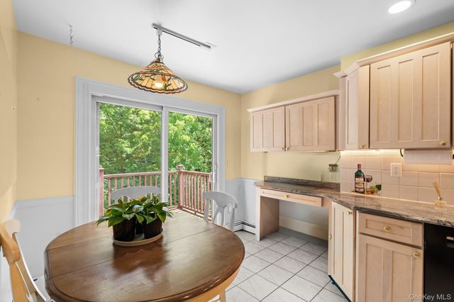 3 Douglas Drive, Pleasantville, NY 10570