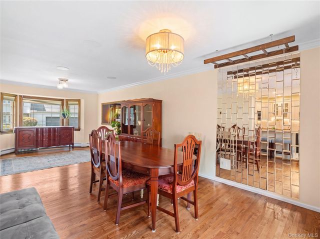 3 Douglas Drive, Pleasantville, NY 10570