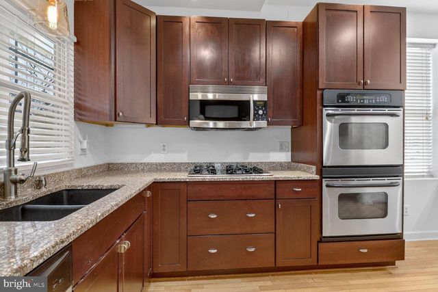 1600 JACKSON ST, Baltimore, MD 21230