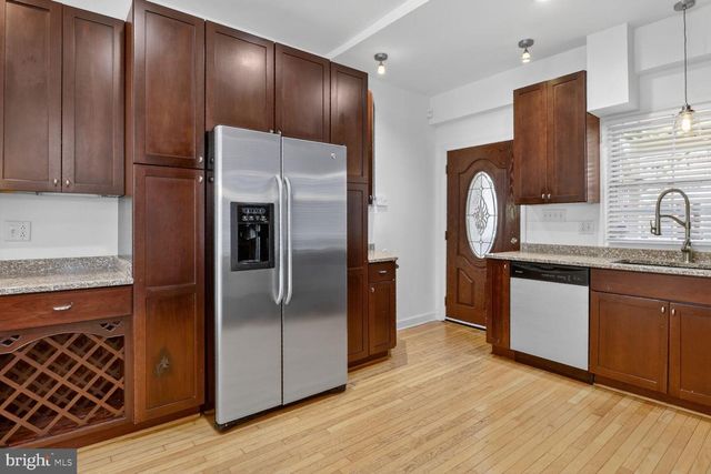 1600 JACKSON ST, Baltimore, MD 21230