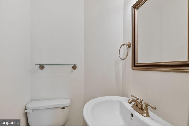 1600 JACKSON ST, Baltimore, MD 21230