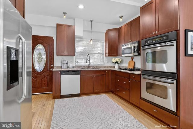 1600 JACKSON ST, Baltimore, MD 21230