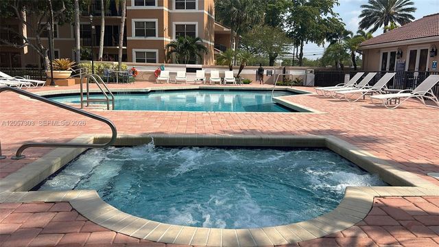 8851 Wiles Rd 208, Coral Springs, FL 33067