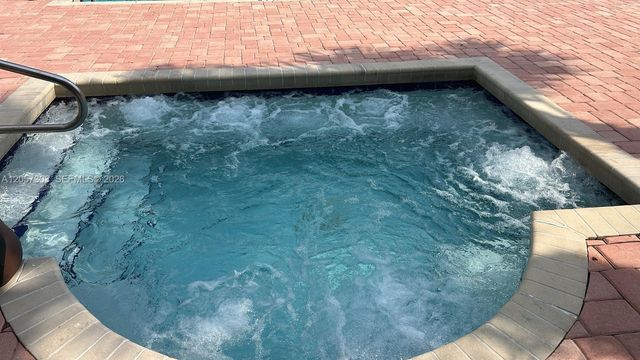8851 Wiles Rd 208, Coral Springs, FL 33067