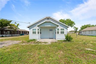 2914 Debra, Corpus Christi, TX 78418