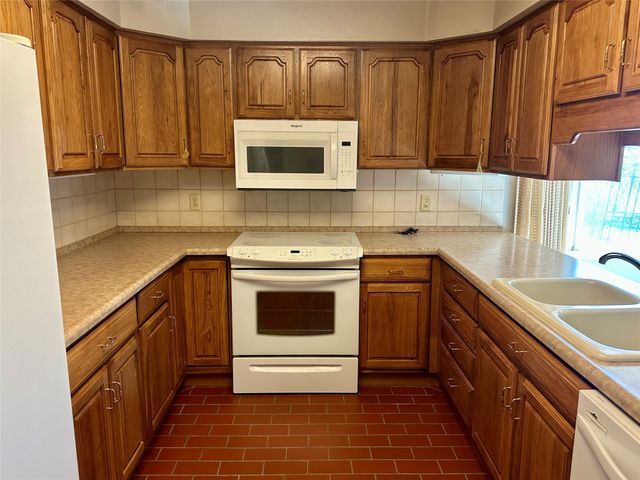 1223 Rush Ridge Road, Jefferson, IA 50129