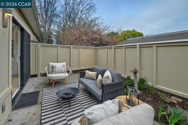 2016 Pine Knoll 2, Walnut Creek, CA 94595