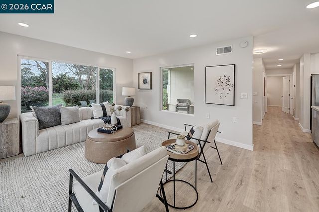 2016 Pine Knoll 2, Walnut Creek, CA 94595