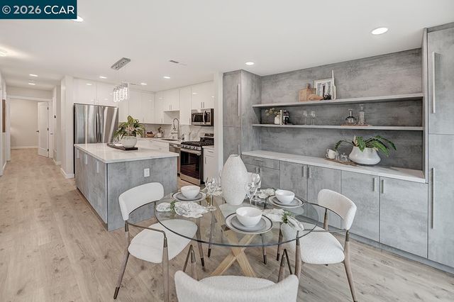 2016 Pine Knoll 2, Walnut Creek, CA 94595