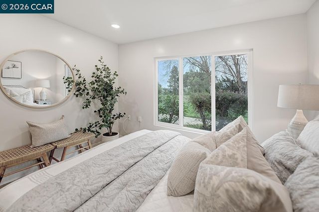 2016 Pine Knoll 2, Walnut Creek, CA 94595