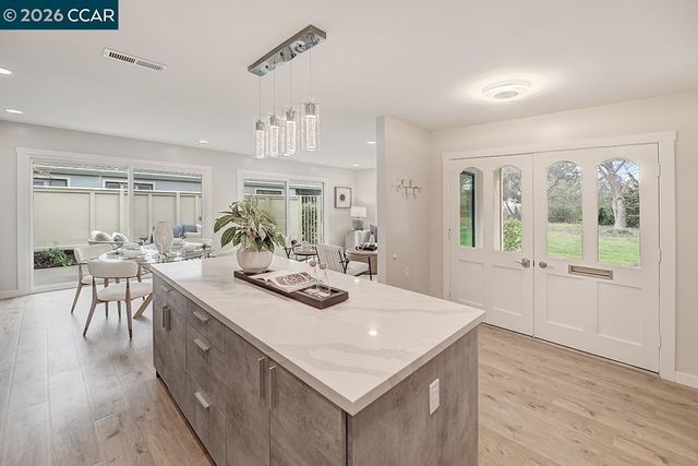 2016 Pine Knoll 2, Walnut Creek, CA 94595