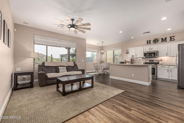 18533 W PASEO Way, Goodyear, AZ 85338