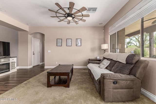 18533 W PASEO Way, Goodyear, AZ 85338