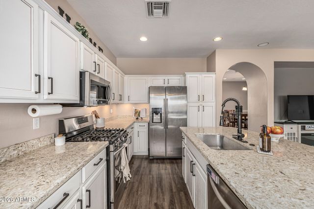 18533 W PASEO Way, Goodyear, AZ 85338