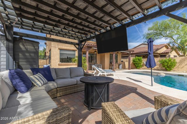 18533 W PASEO Way, Goodyear, AZ 85338