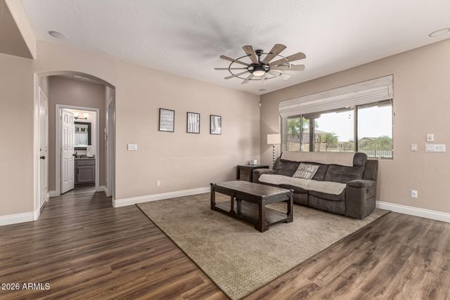 18533 W PASEO Way, Goodyear, AZ 85338