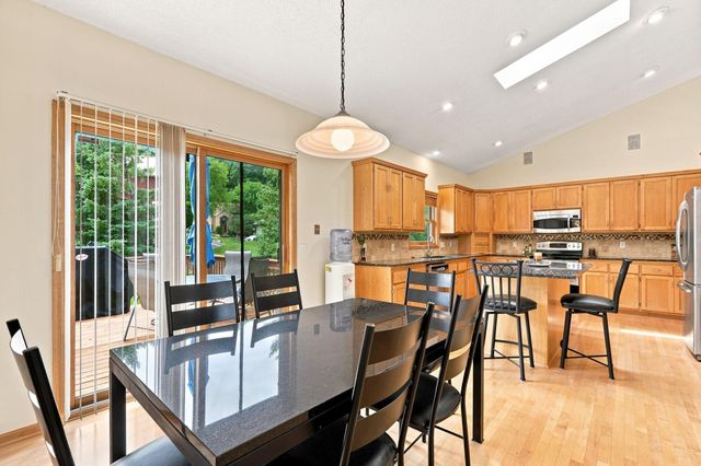 14335 48th Avenue N, Plymouth, MN 55446