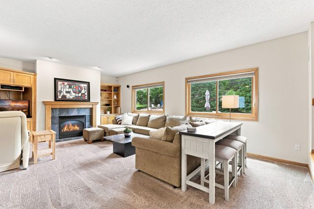 14335 48th Avenue N, Plymouth, MN 55446