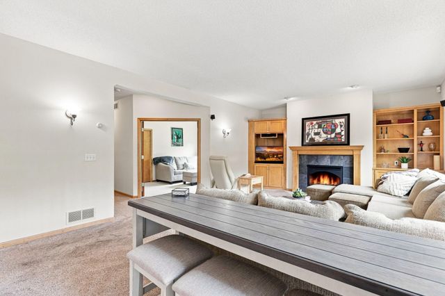 14335 48th Avenue N, Plymouth, MN 55446