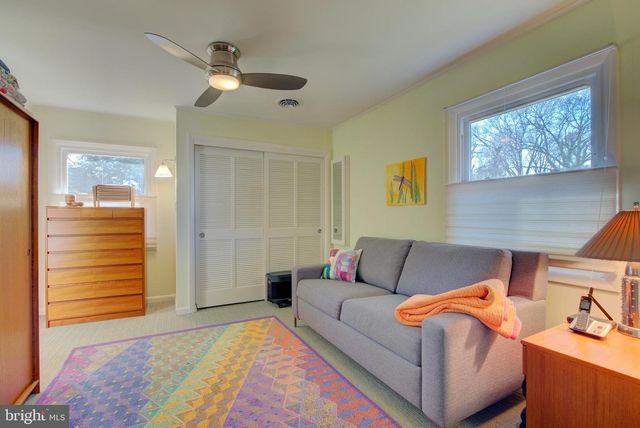 946 BRYANT AVE, Colonial Beach, VA 22443