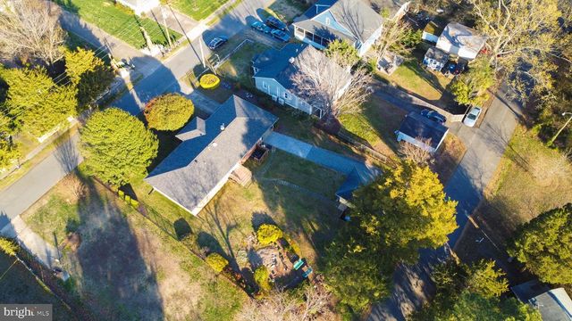 946 BRYANT AVE, Colonial Beach, VA 22443