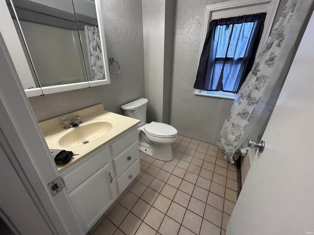 201 S Beiger Street, Mishawaka, IN 46544